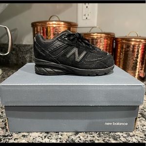 New Balance Black Toddler Shoes size 6XW